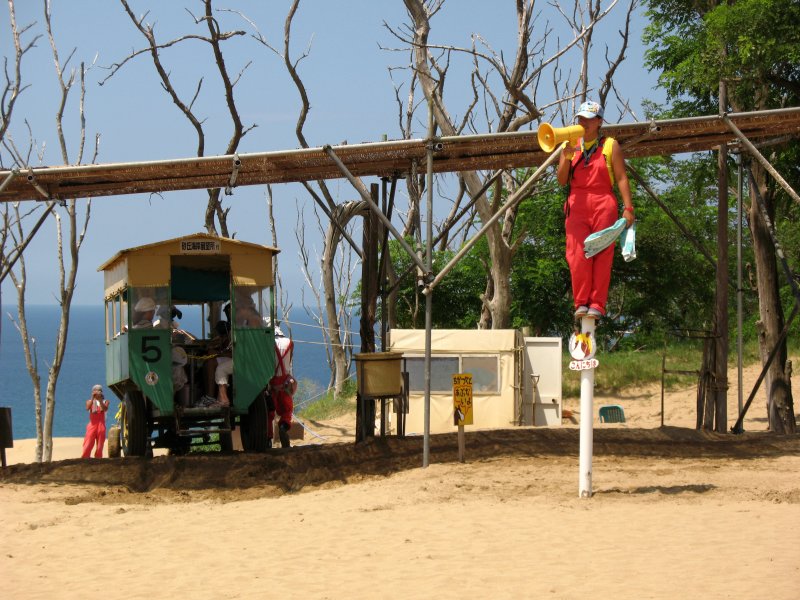 Calling out tourists for the wagon ride