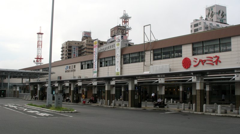 Morning outside JR Matsue station