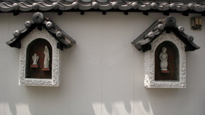 Christian alcoves on a downtown building