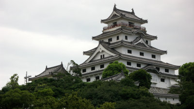 Restored donjon of Karatsu-jō