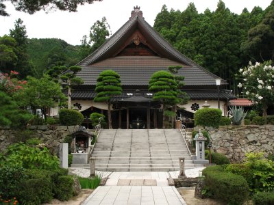 Main hall at Rurikō-ji