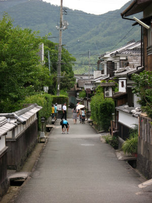 Leafy street in Jōkamachi