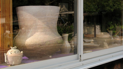 Hagi pottery sitting in a kiln window