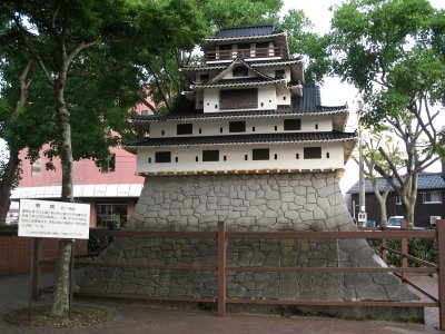 Replica of the former donjon of Hagi-jō