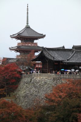 Pagoda at the front of Kiyomizu-dera