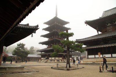 Five-storied pagoda beside the Kon-dō, Hōryū-ji