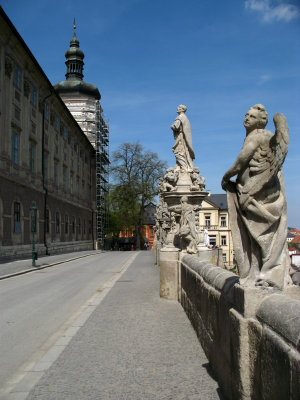 Jesuit College and facing sculptures