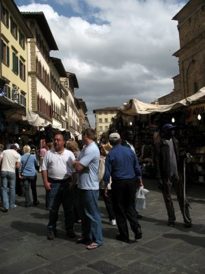 Market on Piazza San Lorenzo