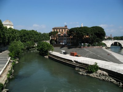 Tiber River and Isola Tiberina