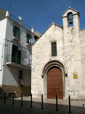 Small church off Corso Antonio de Tullo
