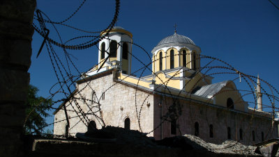 Barbed wire outside the Serbian Orthodox Cathedral
