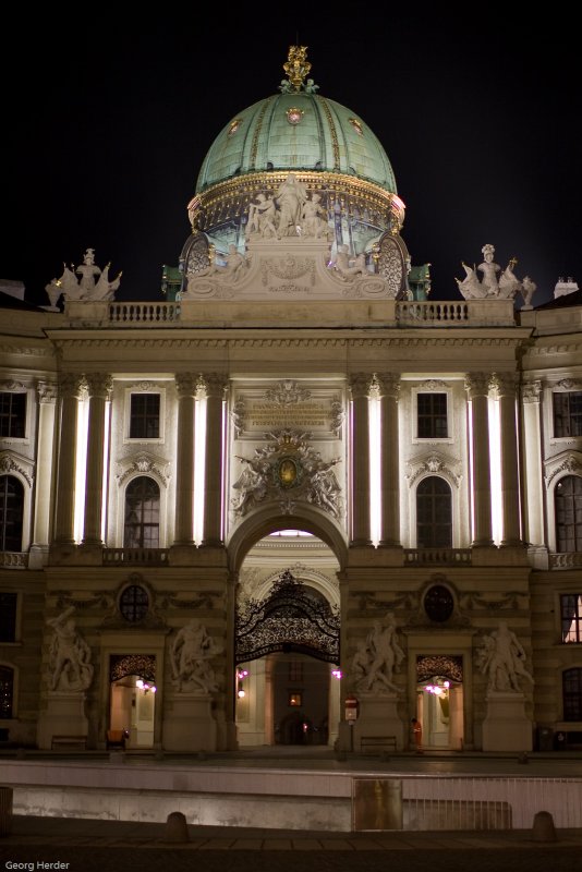 Michaelerplatz - Hofburg