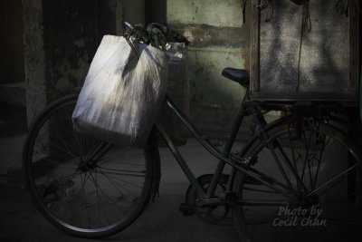 Hanoi StShoot Bicycle.jpg