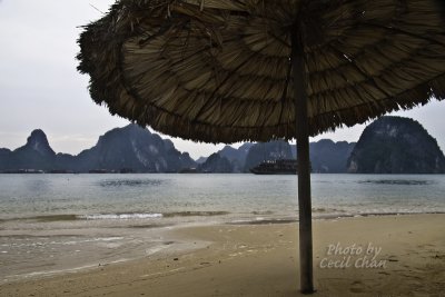 050HalongBay TipTopBeach.jpg