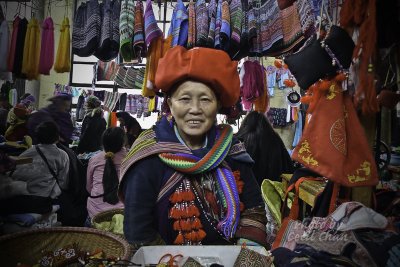 070Sapa Market.jpg