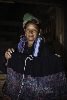 093TaPhinVillage.jpg
