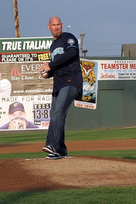 Buhner night at the Aquasox Aug 8 2008 185.jpg