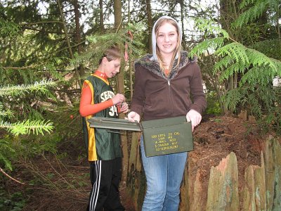 geocaching with tami and scott 007.jpg