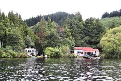 Lake Houses on Lake Rotoiti