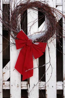 Picket Fence Wreath (84)