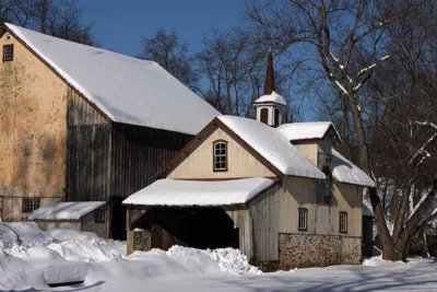 Barns in Winter 2010 (49)