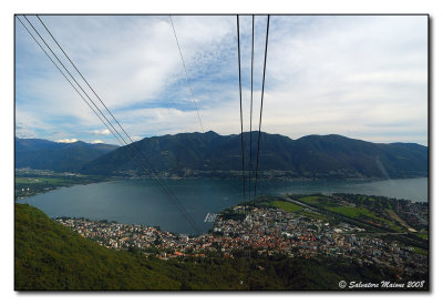 Vista del lago dalla cabinovia Orselina - Cardada