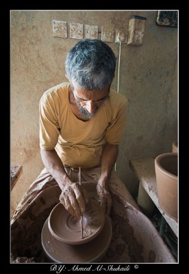 Decoration of clay pot