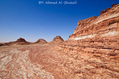 Layered Stones (Miqrat formation - Sand Stone)