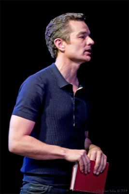 4433 090502 700.jpg