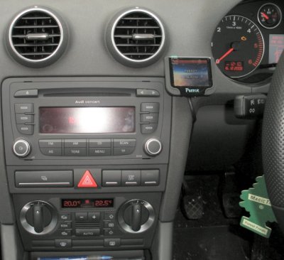 BLUE A3 TDI RADIO 2 57 REG.jpg