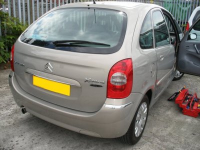 GREY PICASSO REAR 07 REG.jpg