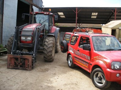 VALTRA TRACTOR RED FRONT 2.jpg