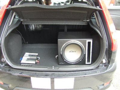New Ford Fiesta with Sub and Amp.jpg