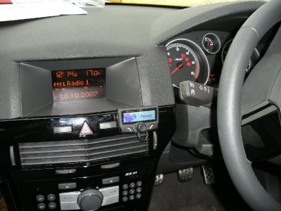Parrot CK3100 in new Vauxhall Astra.JPG