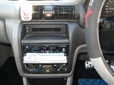 Vauxhall Corsa Cd Radio.JPG