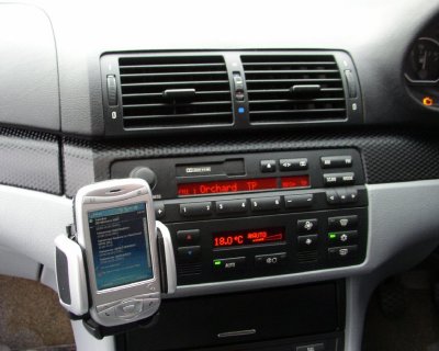 BMW 3 Series coupe with Nokia CK-7W and Cradle.jpg