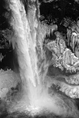 snoqualmie_falls