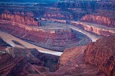 Dead-Horse-Point-sunrise-2-upload.jpg