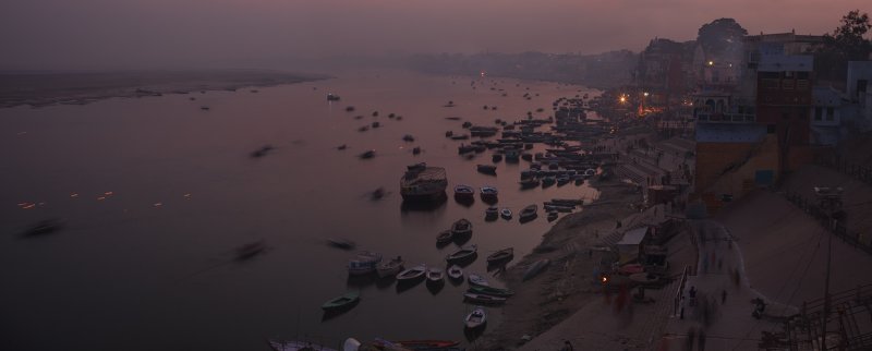 twilight over the Ganges, Christmas evening