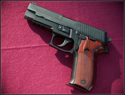 pistols0013.jpg