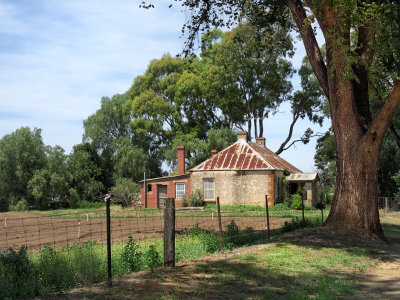 Bacchus Marsh farmhouse