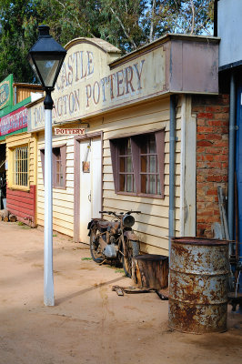Pottery shop