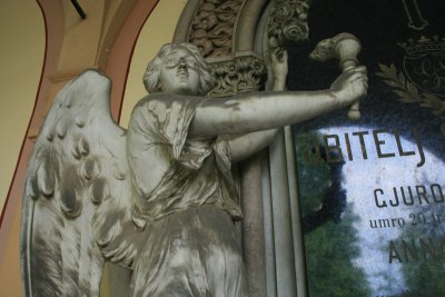 angel, Mirogoj Cemetery
