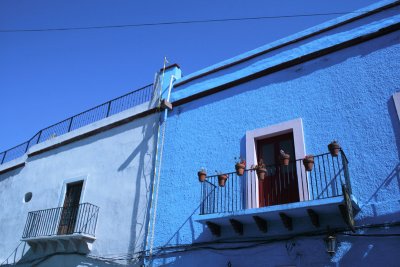 blues, near Plazuela Mexiamora