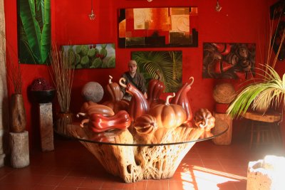 massive gourd sculptures, Morelia
