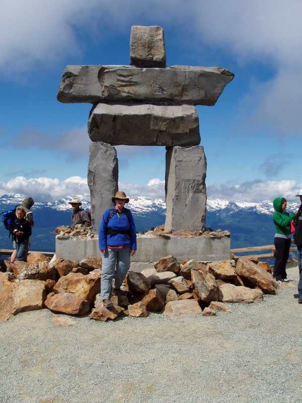 03inuksuk.JPG