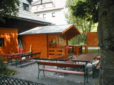 small outdoor pub