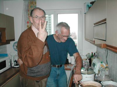g3/99/622999/3/53960474.december2004228.jpg