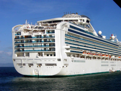 The Diamond Princess, 2630 passengers