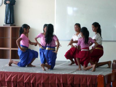Children dance while we ate 1